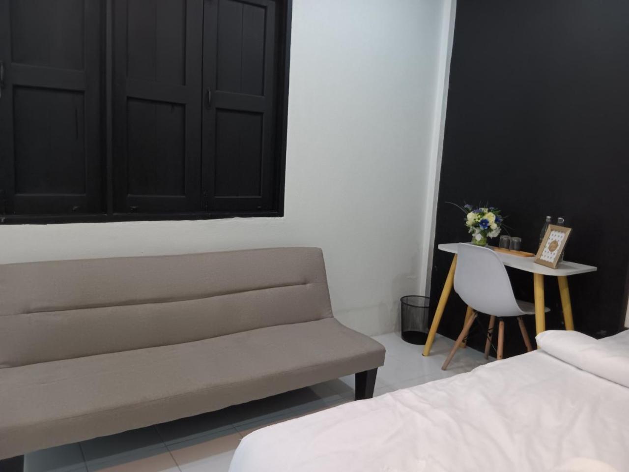 Nimman 9 Hotel Chiang Mai Bagian luar foto